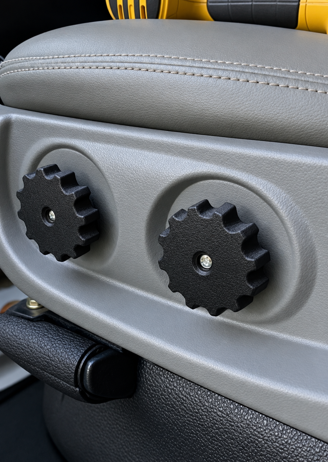 Perillas / Manijas de Ajuste de Asiento – Toyota Land Cruiser FJ40